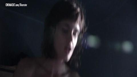 25032